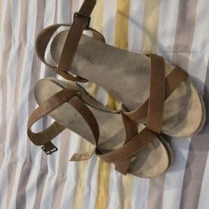 Brown Leather Women's Sandals🍒